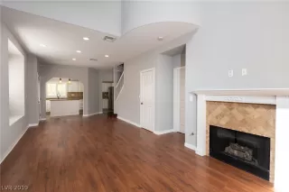 Photo #6: 2084685 Listing 