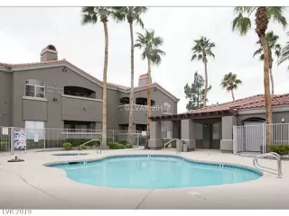 Photo #1: 2084692 Listing 