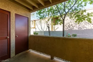 Photo #2: 2084772 Listing 