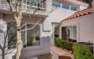 Photo #2: 2084867 Listing