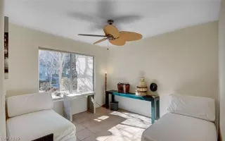 Photo #6: 2084867 Listing