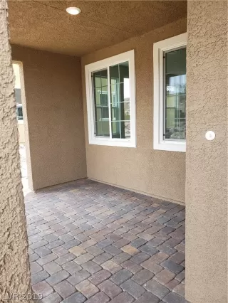 Photo #1: 2084919 Listing 