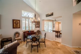 Photo #5: 2085013 Listing