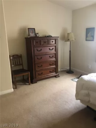 Photo #6: 2085037 Listing