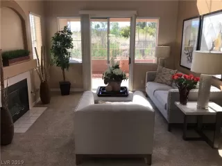 Photo #1: 2085054 Listing