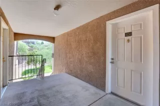 Photo #1: 2085059 Listing