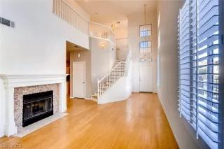 Photo #6: 2085221 Listing 