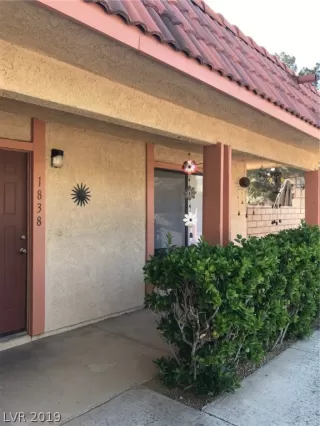 Photo #3: 2085289 Listing