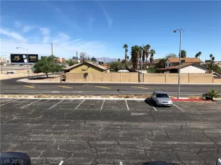 Photo #2: 2085546 Listing