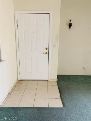 Photo #2: 2085679 Listing 