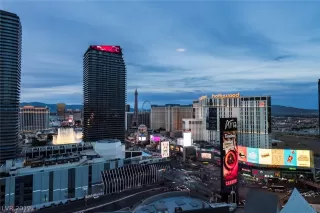 Photo #5: 2085680 Listing