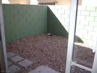 Photo #4: 2085758 Listing 