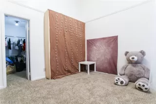 Photo #5: 2085760 Listing 