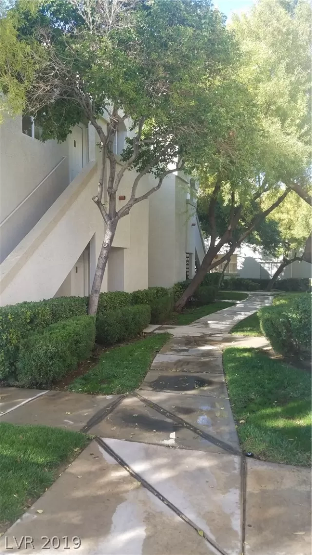 MLS: 2085839 Condo For Sale