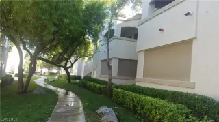 Photo #1: 2085839 Listing 