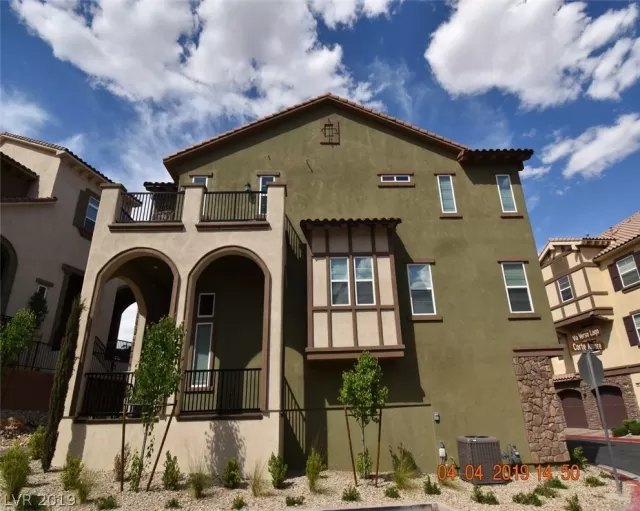 MLS: 2085904 Condo For Sale