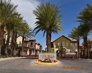 Photo #1: 2085904 Listing 