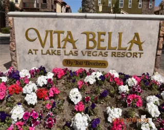 Photo #2: 2085904 Listing 