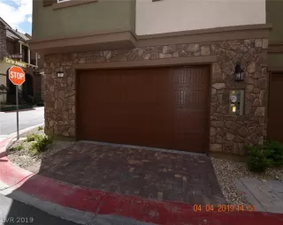 Photo #5: 2085904 Listing 