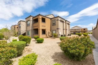 Photo #1: 2085973 Listing 