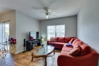 Photo #3: 2085973 Listing 