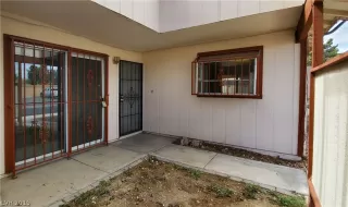Photo #5: 2085988 Listing