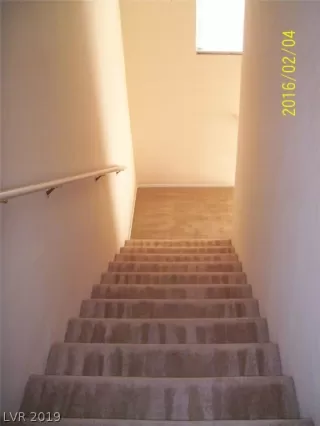 Photo #2: 2086006 Listing