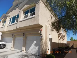 Photo #1: 2086008 Listing