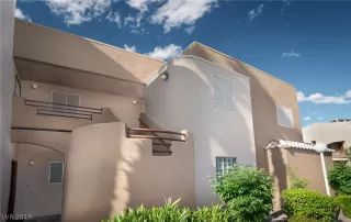 Photo #1: 2086063 Listing 