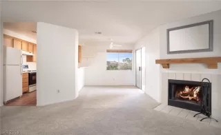 Photo #2: 2086063 Listing 