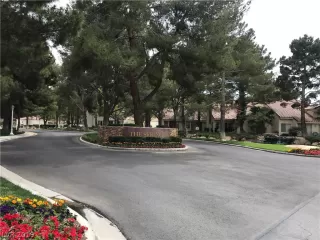 Photo #1: 2086071 Listing 