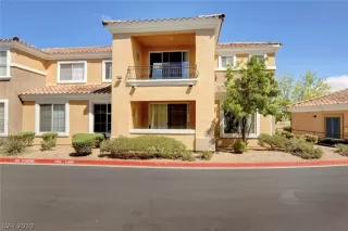 Photo #1: 2086128 Listing