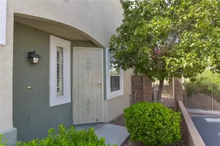 Photo #1: 2086193 Listing