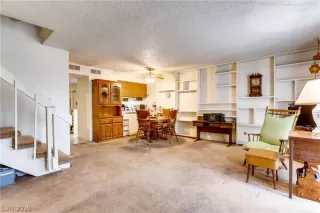 Photo #4: 2086220 Listing 