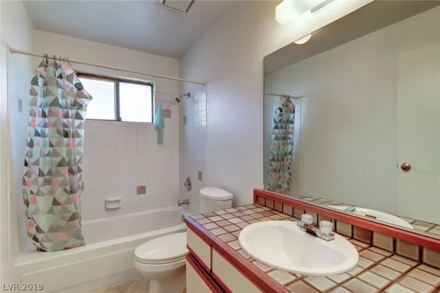 MLS: 2086372 Condo For Sale