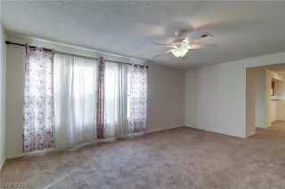 Photo #2: 2086372 Listing 