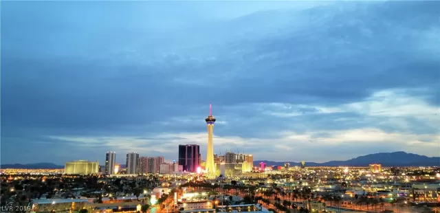 MLS: 2086387 Condo For Sale