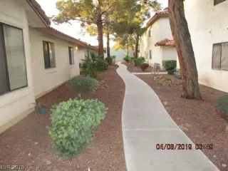 Photo #1: 2086440 Listing 