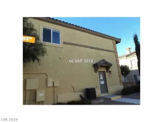 Photo #1: 2086450 Listing 