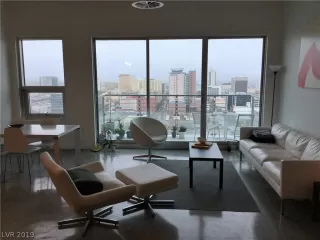 Photo #2: 2086480 Listing