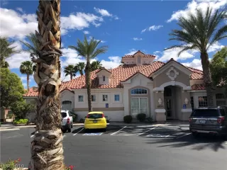 Photo #1: 2086486 Listing