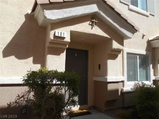 Photo #1: 2086523 Listing