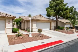 Photo #2: 2086565 Listing