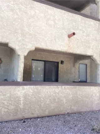 Photo #2: 2086616 Listing