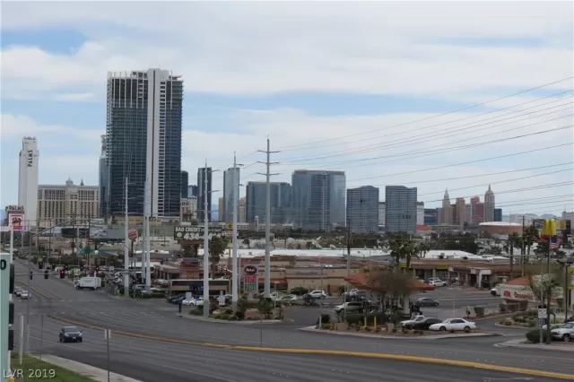 MLS: 2086618 Condo For Sale