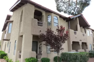 Photo #1: 2086618 Listing