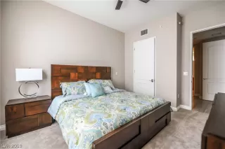 Photo #3: 2086643 Listing 