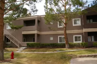 Photo #1: 2086698 Listing 