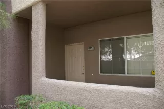 Photo #2: 2086698 Listing 