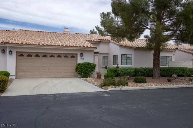 MLS: 2086701 Condo For Sale